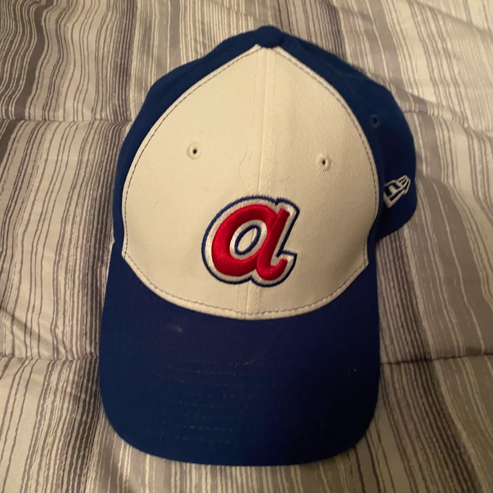 Atlanta Braves fitted curved brim hat